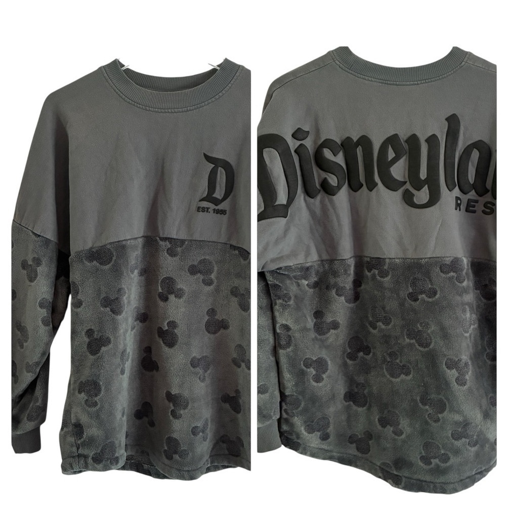 Disney Spirit Jersey Gray Velour Mickey Mouse Size Small